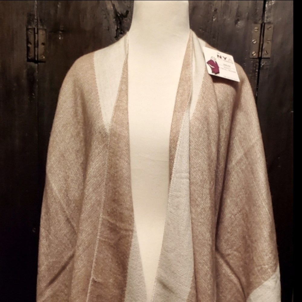 NWT Tan & white (cream) plaid waterfall open front wrap shawl